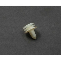 BMW E36 E39 E46 E65 E66 Clip embellecedor 51438189311