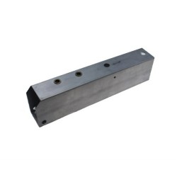 BMW F07 F10 F11 Parachoques delantero Pilar de hierro izquierdo 51117158873
