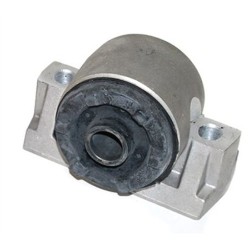 Buje de giro Land Rover Rbx101800